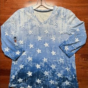 ALIA petite small blue stars top half sleeve
